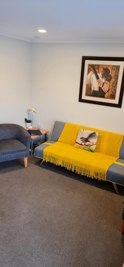 Asure Kaimai View Motel Katikati Eksteriør bilde