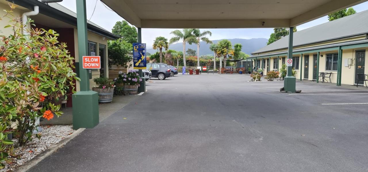 Asure Kaimai View Motel Katikati Eksteriør bilde